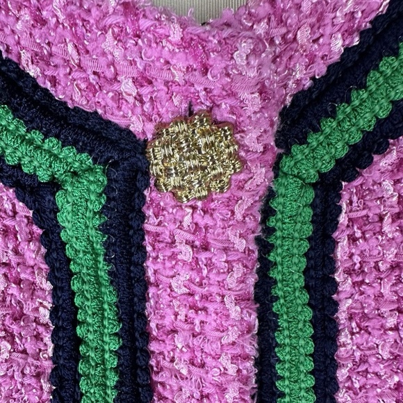 Authentic beautiful Gucci pink tweed belted jacket in very good condition - Picture 4 of 16